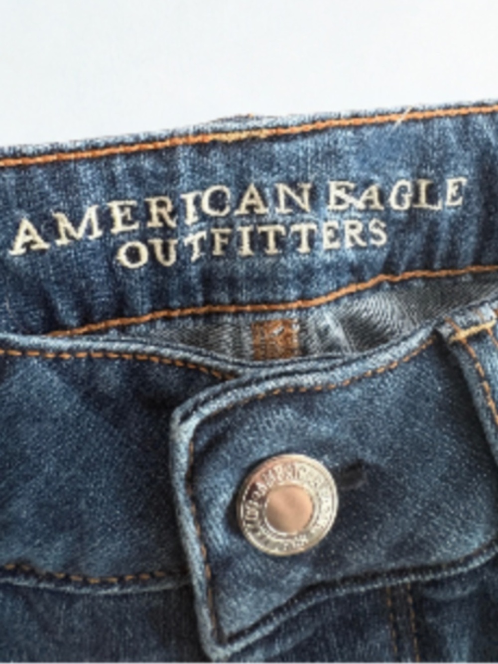 American Eagle Tomgirl Button Fly Jeans Medium Wash Slouchy Boyfriend Size 6R - Picture 4 of 8